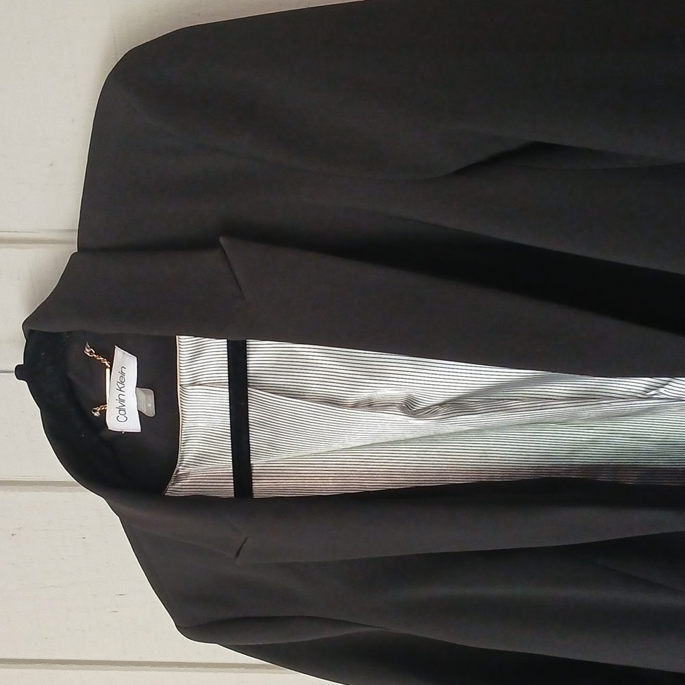 Calvin Klein Solid Black Open Blazer With Faux Pearl Button Details Size 14 - Picture 3 of 11